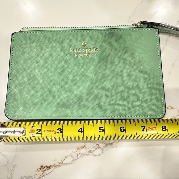 Kate Spade Light Green Clutch - NWT - Picture 7 of 8